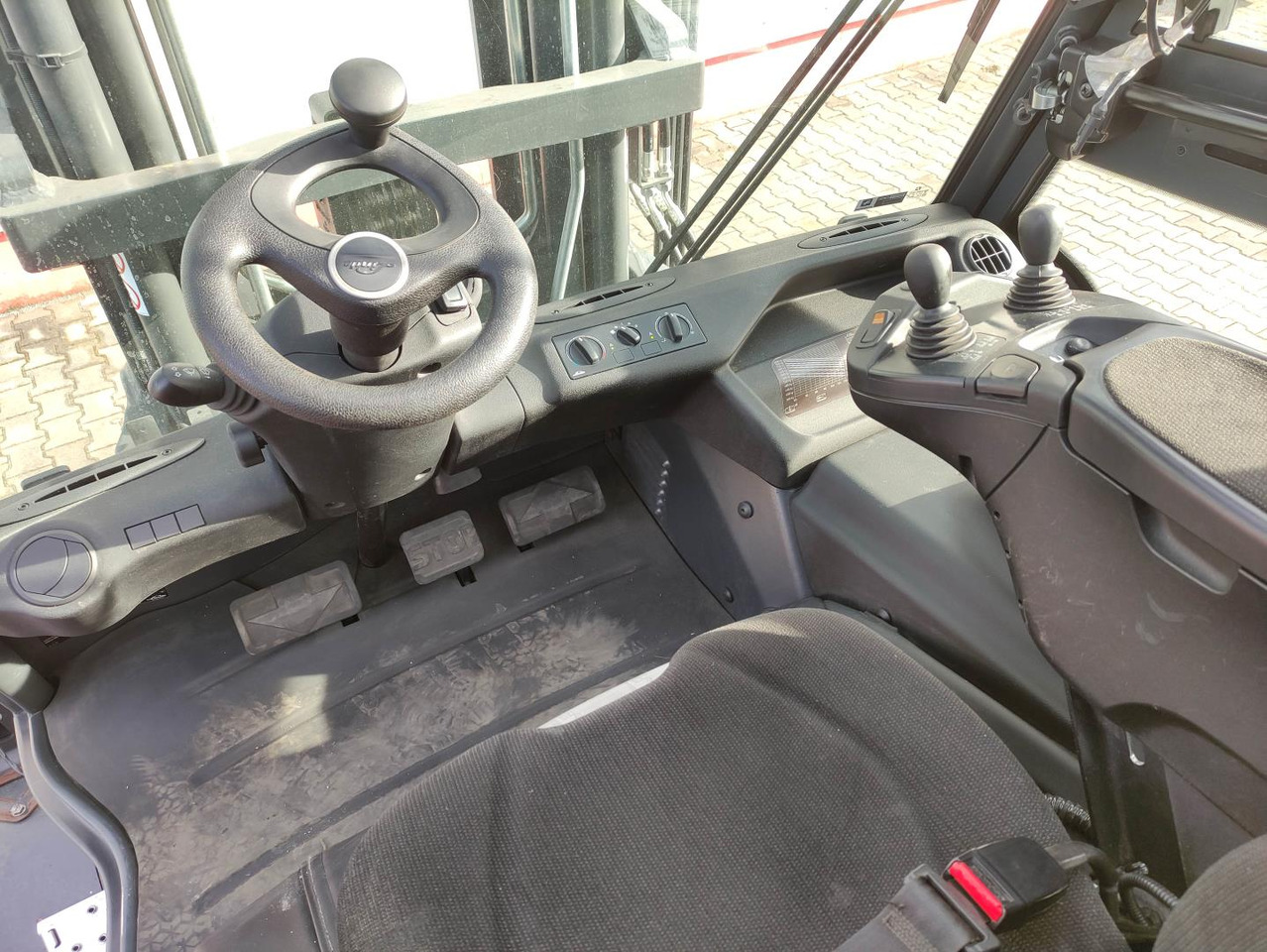 Linde E80-01-127 - Ηλεκτροκίνητο περονοφόρο: φωτογραφία 5 Linde E80-01-127 - Ηλεκτροκίνητο περονοφόρο: φωτογραφία 5