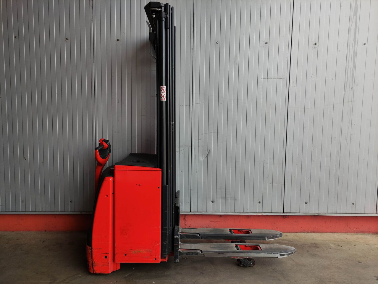 Linde L16i-1173 - Μηχάνημα στοίβαξης: φωτογραφία 2 Linde L16i-1173 - Μηχάνημα στοίβαξης: φωτογραφία 2