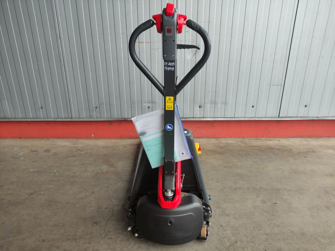 Linde MT15C - Παλετοφόρο: φωτογραφία 4 Linde MT15C - Παλετοφόρο: φωτογραφία 4