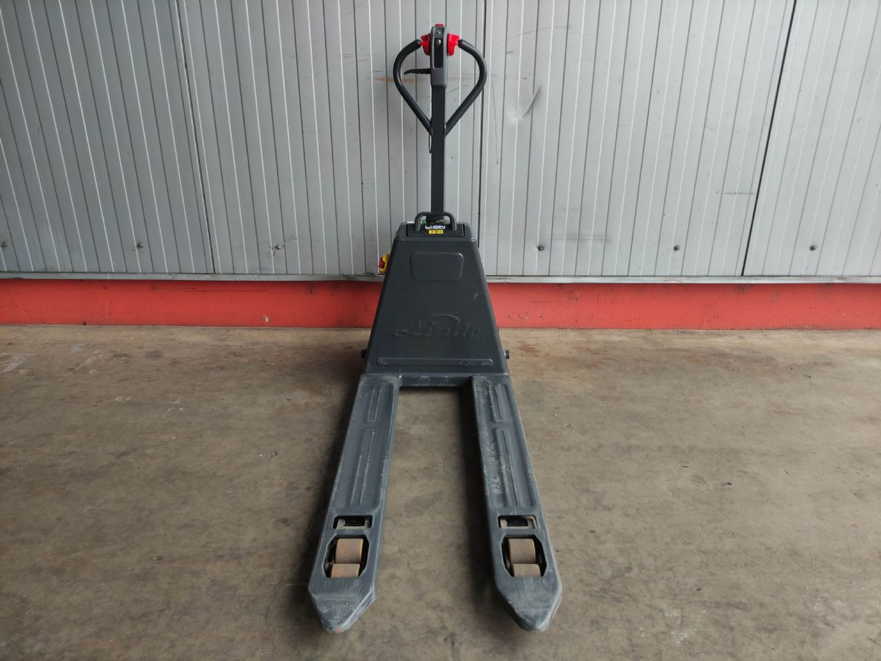 Linde MT15C - Παλετοφόρο: φωτογραφία 3 Linde MT15C - Παλετοφόρο: φωτογραφία 3