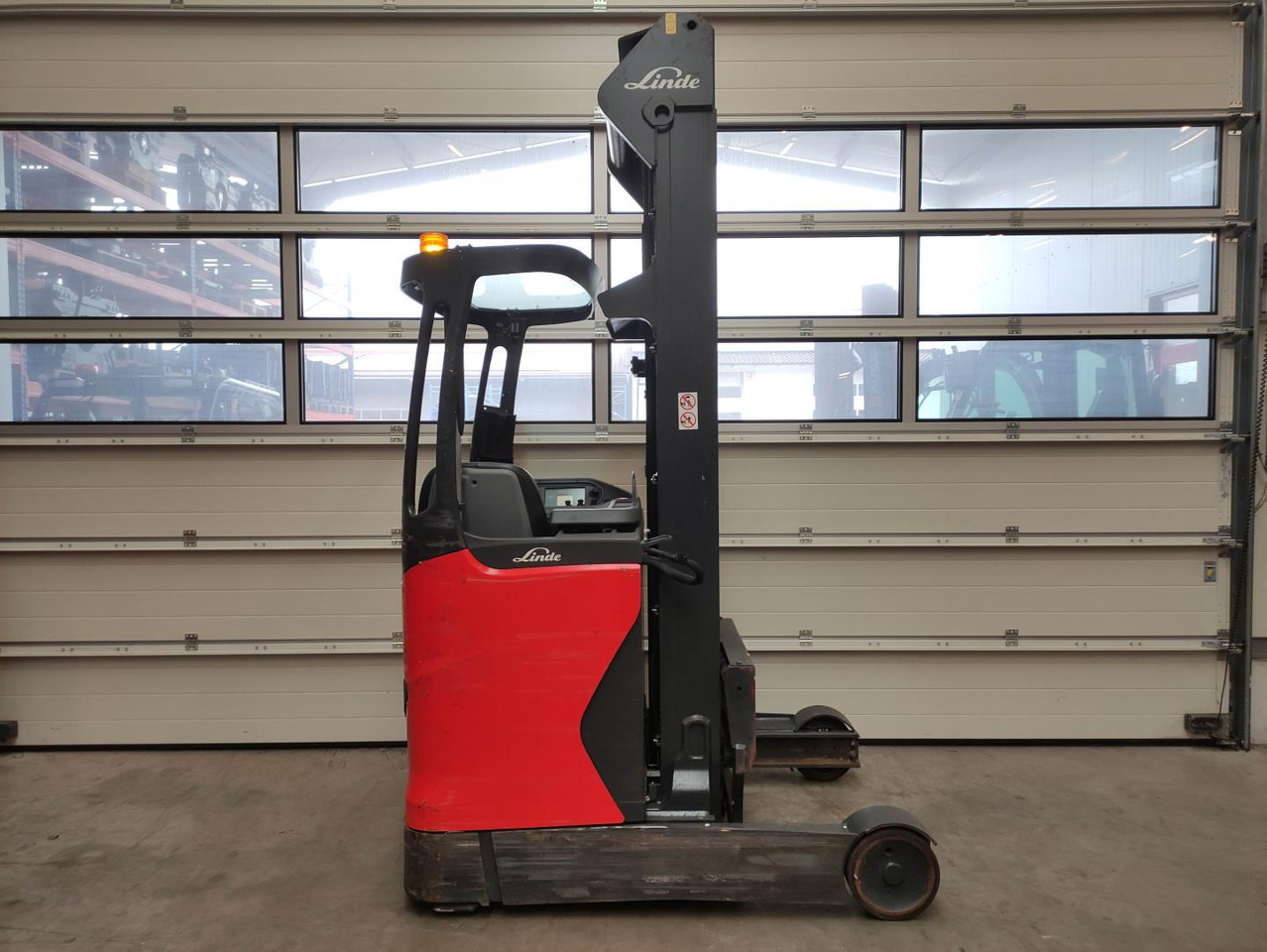 Linde R14-01-1120 - Ανυψωτικό στενών δρόμων: φωτογραφία 2 Linde R14-01-1120 - Ανυψωτικό στενών δρόμων: φωτογραφία 2