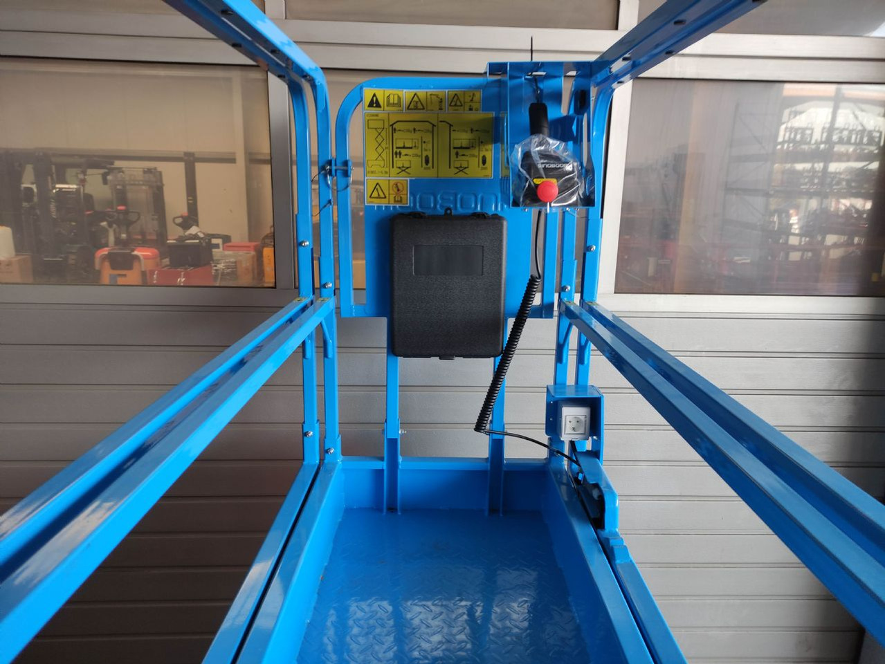 Sinoboom 1932ME/GTJZ0608ME *NEU* - Ψαλιδωτό ανυψωτικό: φωτογραφία 5 Sinoboom 1932ME/GTJZ0608ME *NEU* - Ψαλιδωτό ανυψωτικό: φωτογραφία 5