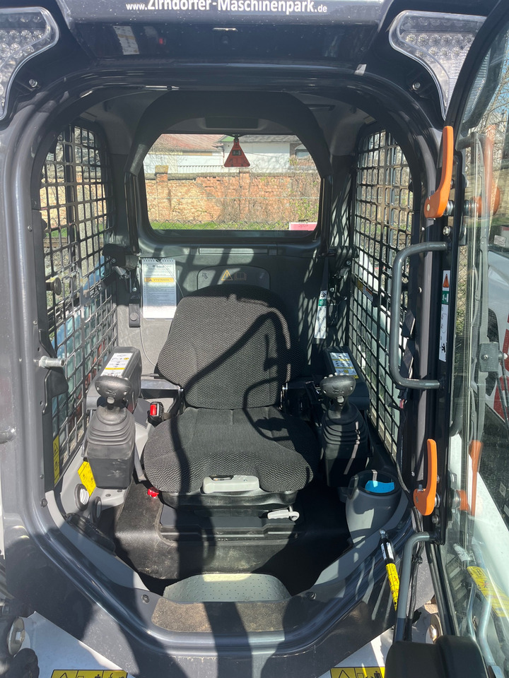 BOBCAT T450 - Φορτωτής πλάγιας ολίσθησης: φωτογραφία 4 BOBCAT T450 - Φορτωτής πλάγιας ολίσθησης: φωτογραφία 4