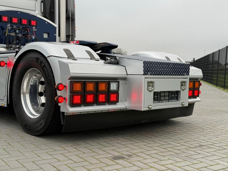 Τράκτορας DAF XF 530 FT VOLLUCHT, SHOWTRUCK, RETARDER, LEER, PTO/HYDRAULIEK.: φωτογραφία 17 Τράκτορας DAF XF 530 FT VOLLUCHT, SHOWTRUCK, RETARDER, LEER, PTO/HYDRAULIEK.: φωτογραφία 17