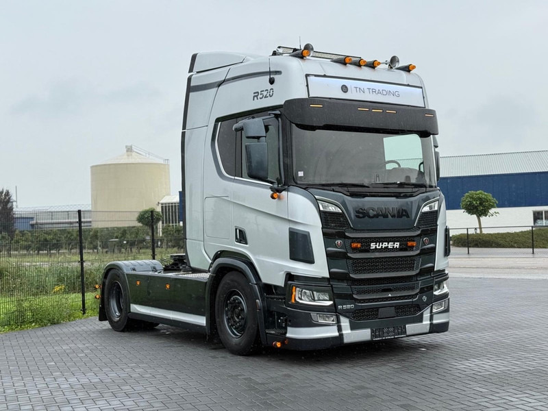 Scania R 520 FULL AIR, RETARDER, 2X TANK, SHOW, FULL SPOILER. - Τράκτορας: φωτογραφία 1 Scania R 520 FULL AIR, RETARDER, 2X TANK, SHOW, FULL SPOILER. - Τράκτορας: φωτογραφία 1