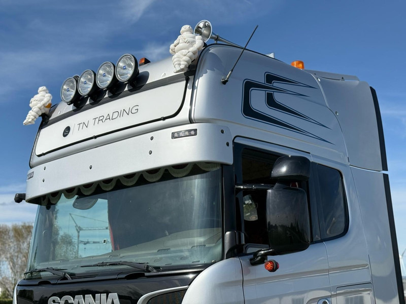Scania R520 V8 FULL AIR, STEERING PUSHER, SHOW TRUCK, TOP - Τράκτορας: φωτογραφία 3 Scania R520 V8 FULL AIR, STEERING PUSHER, SHOW TRUCK, TOP - Τράκτορας: φωτογραφία 3