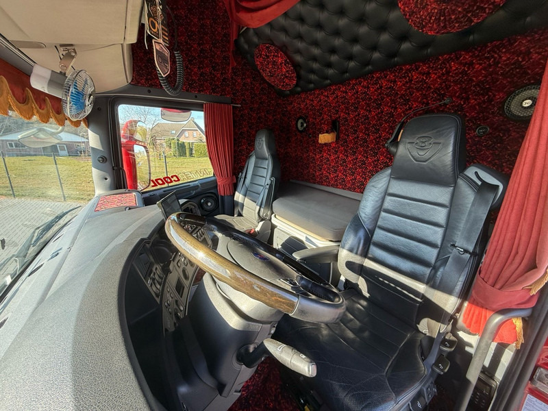 Τράκτορας Scania R560 V8 SHOW TRUCK, INTERIOR, FULL AIR, LIKE NEW.: φωτογραφία 19