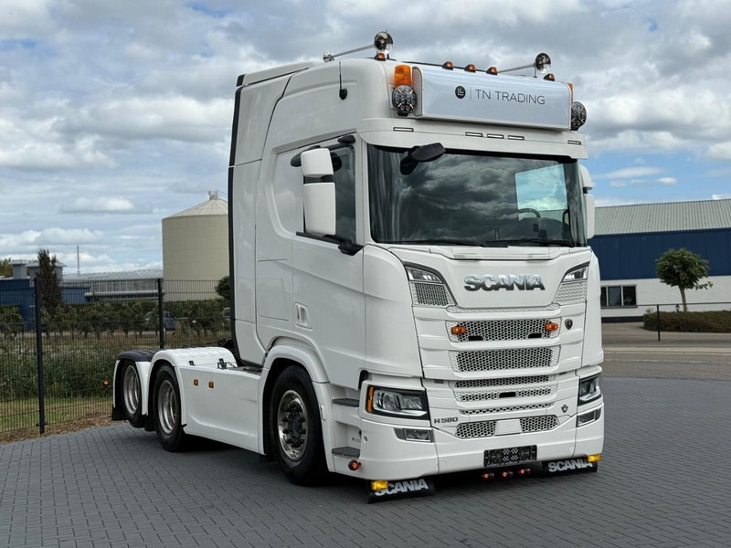 Scania R580 V8 NGS 3.15WB, RETARDER, VOLLUCHT, LEER, LED, KING OF THE ROAD. - Τράκτορας: φωτογραφία 1 Scania R580 V8 NGS 3.15WB, RETARDER, VOLLUCHT, LEER, LED, KING OF THE ROAD. - Τράκτορας: φωτογραφία 1