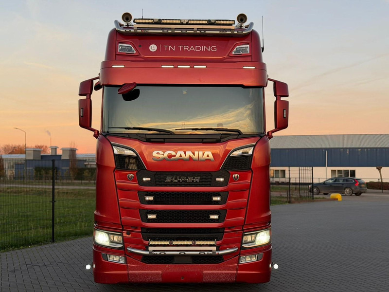 Scania S580 V8 NGS VOLLUCHT, KING OF THE ROAD, HYDRAULIEK, LEER, ALCOA. - Τράκτορας: φωτογραφία 3 Scania S580 V8 NGS VOLLUCHT, KING OF THE ROAD, HYDRAULIEK, LEER, ALCOA. - Τράκτορας: φωτογραφία 3