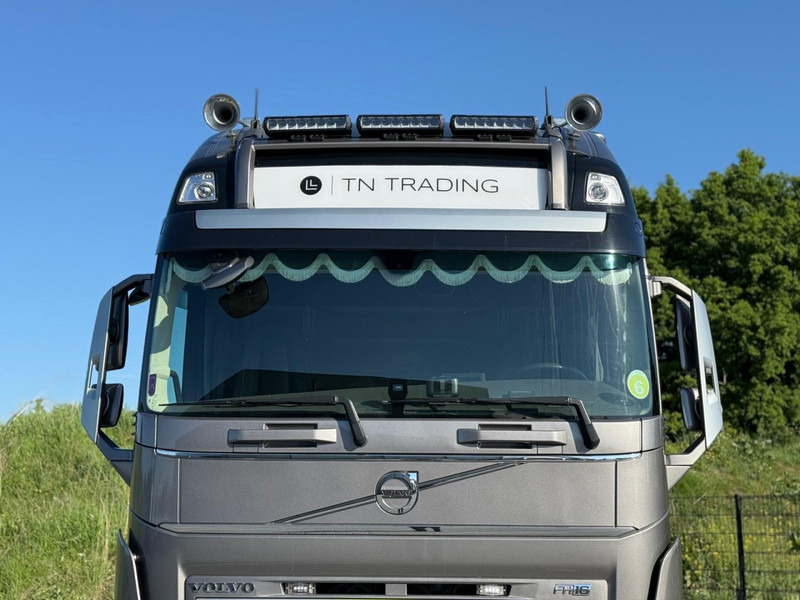Volvo FH 16.750 FULL AIR, LEATHER, RETARDER, IPARK COOL, FULL! - Τράκτορας: φωτογραφία 5 Volvo FH 16.750 FULL AIR, LEATHER, RETARDER, IPARK COOL, FULL! - Τράκτορας: φωτογραφία 5