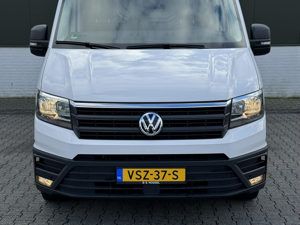 Volkswagen Crafter-30 2.0 TDI L3H3 Highline Carplay DAB Cruise Verwarmde voorruit Trekhaak Lat om Lat - Βαν: φωτογραφία 4 Volkswagen Crafter-30 2.0 TDI L3H3 Highline Carplay DAB Cruise Verwarmde voorruit Trekhaak Lat om Lat - Βαν: φωτογραφία 4