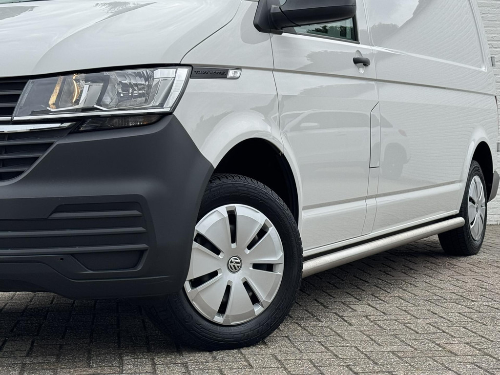 Volkswagen Transporter-2.0 TDI L2H1 28 Comfortline Navigatie Trekhaak Carplay Cruise Airco Lat om lat 4 Seizoenen banden - Βαν: φωτογραφία 3 Volkswagen Transporter-2.0 TDI L2H1 28 Comfortline Navigatie Trekhaak Carplay Cruise Airco Lat om lat 4 Seizoenen banden - Βαν: φωτογραφία 3