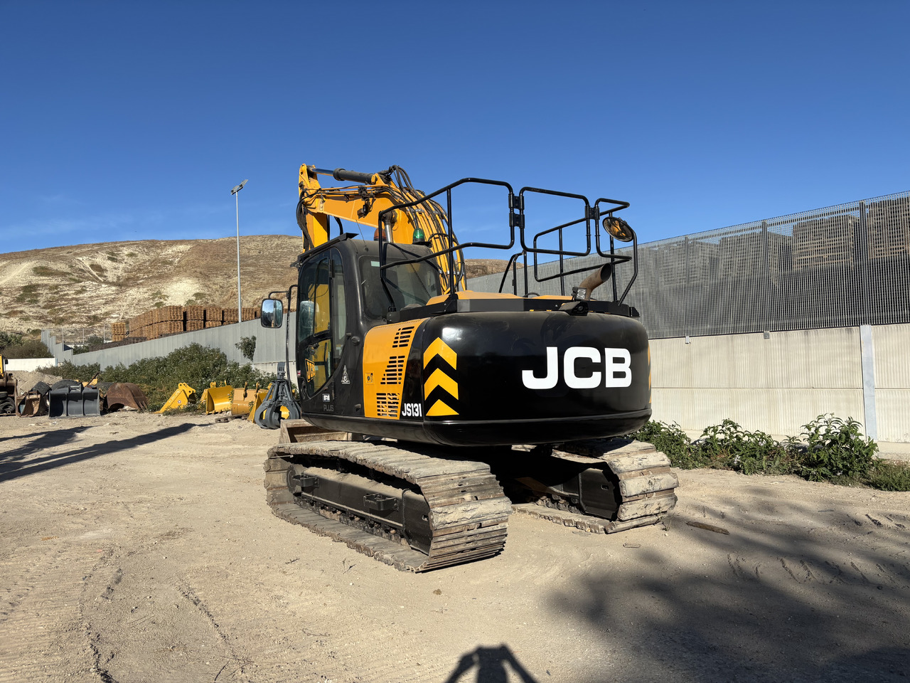 JCB JS131LC - Ερπυστριοφόρος εκσκαφέας: φωτογραφία 3 JCB JS131LC - Ερπυστριοφόρος εκσκαφέας: φωτογραφία 3