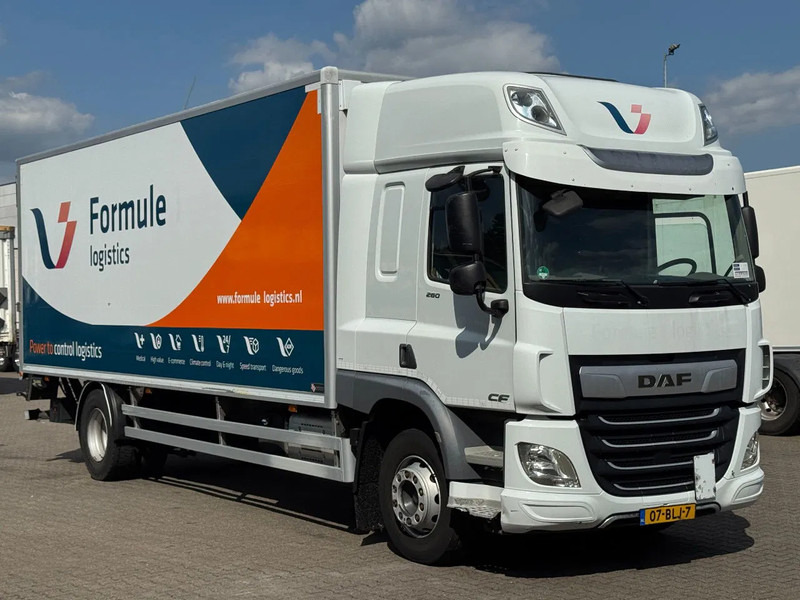 DAF CF 260 4x2 Gesloten Opbouw / Euro 6 / Laadklep / Apk! - Φορτηγό κόφα: φωτογραφία 2 DAF CF 260 4x2 Gesloten Opbouw / Euro 6 / Laadklep / Apk! - Φορτηγό κόφα: φωτογραφία 2