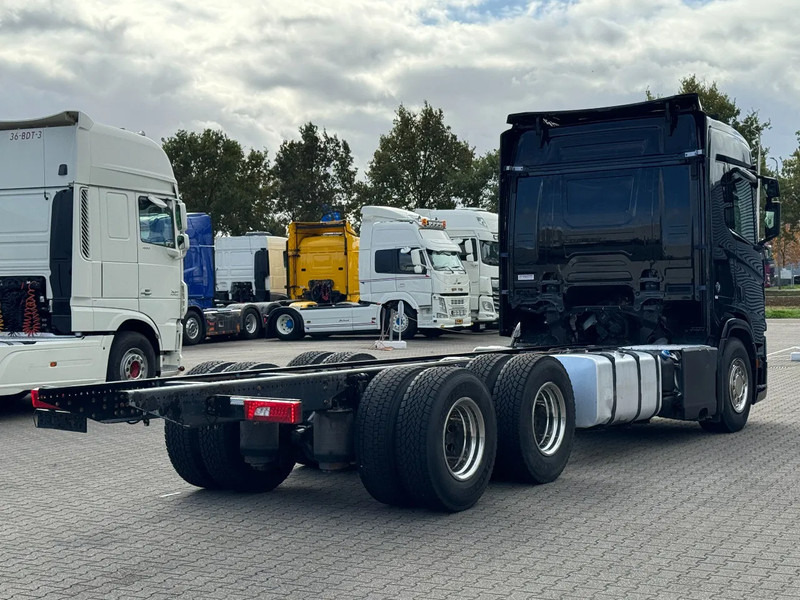 Scania R650 V8 6x4 Chassis Retarder WB 4.50 Only 465tkm! - Φορτηγό σασί: φωτογραφία 4 Scania R650 V8 6x4 Chassis Retarder WB 4.50 Only 465tkm! - Φορτηγό σασί: φωτογραφία 4