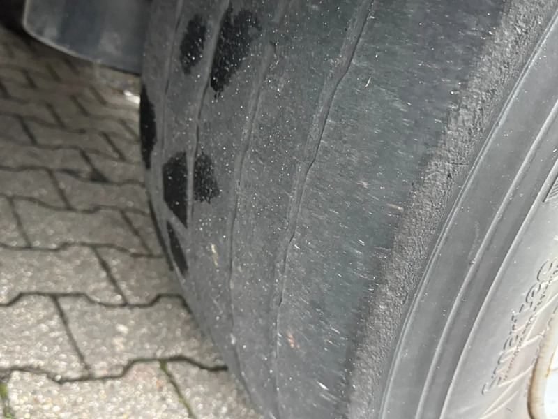 Επικαθήμενο κόφα Tracon Closed Box / BPW-Disc: φωτογραφία 11 Επικαθήμενο κόφα Tracon Closed Box / BPW-Disc: φωτογραφία 11