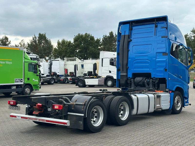 Volvo FH 16.750 6x4 Globe XL Chassis Retarder 3.90 Wb Full Air - Φορτηγό σασί: φωτογραφία 3 Volvo FH 16.750 6x4 Globe XL Chassis Retarder 3.90 Wb Full Air - Φορτηγό σασί: φωτογραφία 3