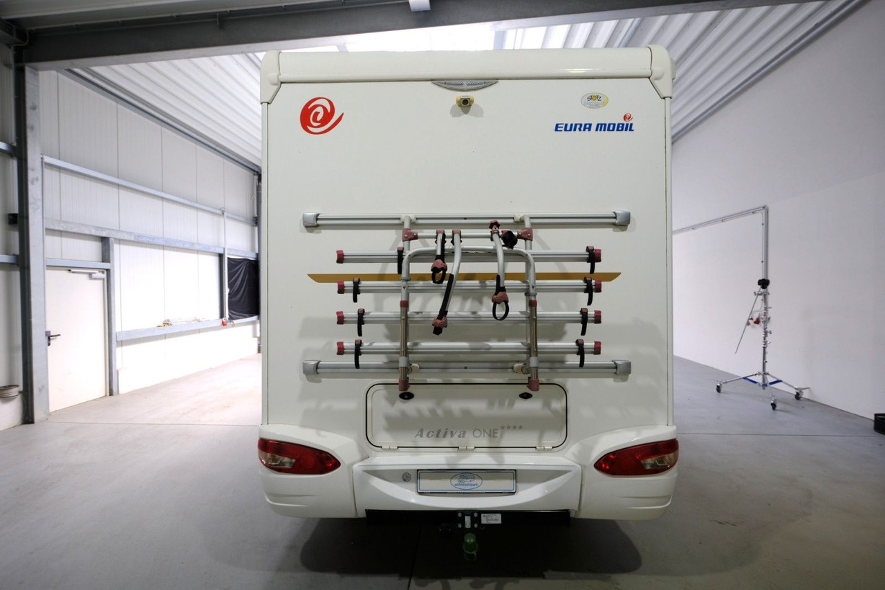 Eura Mobil Activa One 690 HB/Festbett/Garage/Klima/Solar - Αυτοκινούμενο με σοφίτα: φωτογραφία 3 Eura Mobil Activa One 690 HB/Festbett/Garage/Klima/Solar - Αυτοκινούμενο με σοφίτα: φωτογραφία 3
