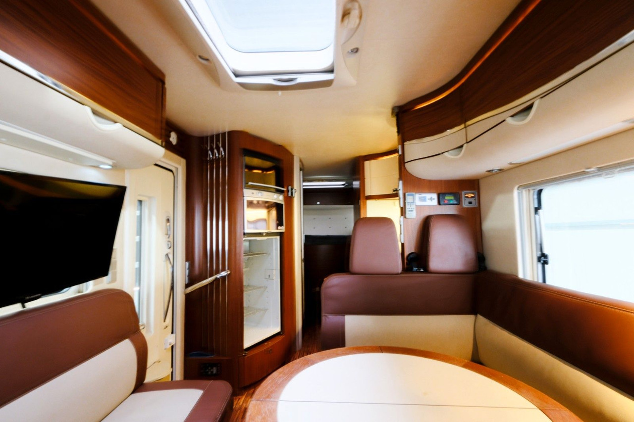 HYMER / ERIBA / HYMERCAR S 800/Automatik/Festbett+Hubbett/Klima/Solar/AHK HYMER / ERIBA / HYMERCAR S 800/Automatik/Festbett+Hubbett/Klima/Solar/AHK - Ενιαίο αυτοκινούμενο: φωτογραφία 5 HYMER / ERIBA / HYMERCAR S 800/Automatik/Festbett+Hubbett/Klima/Solar/AHK HYMER / ERIBA / HYMERCAR S 800/Automatik/Festbett+Hubbett/Klima/Solar/AHK - Ενιαίο αυτοκινούμενο: φωτογραφία 5