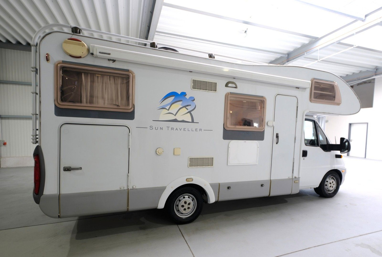 Knaus Sun Traveller 658 LG/Festbett/ DPF Grün/Garage - Αυτοκινούμενο με σοφίτα: φωτογραφία 5 Knaus Sun Traveller 658 LG/Festbett/ DPF Grün/Garage - Αυτοκινούμενο με σοφίτα: φωτογραφία 5