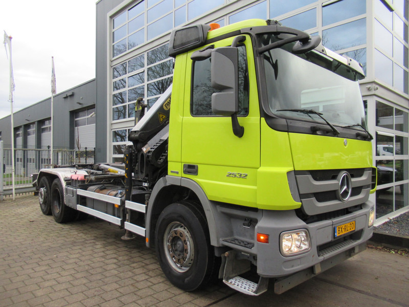Mercedes-Benz ACTROS 2532 6x2 Palift T20 + Palfinger PK18002-EH Haak - Kraan - Φορτηγό φόρτωσης γάντζου, Φορτηγό με γερανό: φωτογραφία 3 Mercedes-Benz ACTROS 2532 6x2 Palift T20 + Palfinger PK18002-EH Haak - Kraan - Φορτηγό φόρτωσης γάντζου, Φορτηγό με γερανό: φωτογραφία 3
