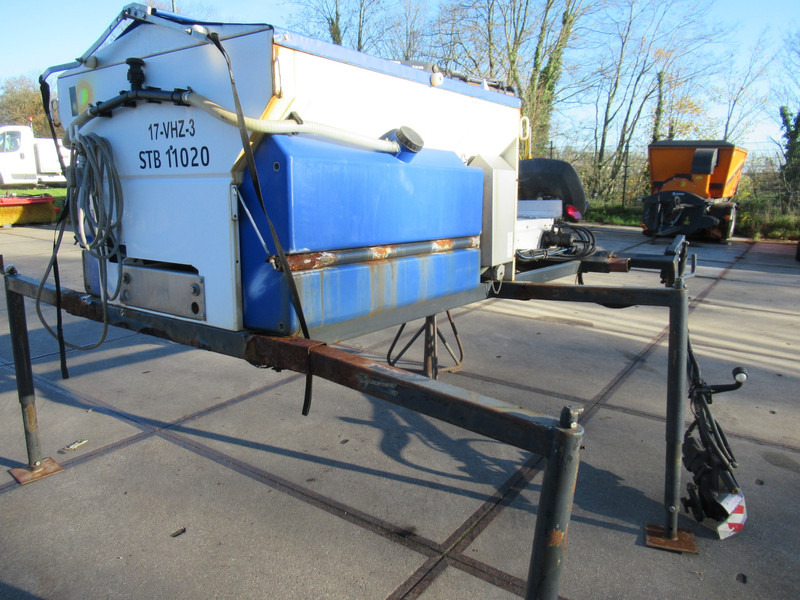 NIDO STRATOS B08-24 PALN Rotopower 0,8m3 + 350L Salzstreuer Saltspreader Zoutstrooier - Αλατιέρα: φωτογραφία 5 NIDO STRATOS B08-24 PALN Rotopower 0,8m3 + 350L Salzstreuer Saltspreader Zoutstrooier - Αλατιέρα: φωτογραφία 5