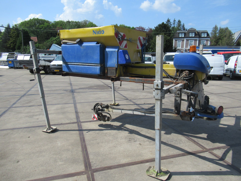 NIDO STRATOS B11K-24 PCXN350 1,1M3 + 500L Rotopower Salzstreuer Salt Spreader Zoutstrooier - Αλατιέρα: φωτογραφία 4 NIDO STRATOS B11K-24 PCXN350 1,1M3 + 500L Rotopower Salzstreuer Salt Spreader Zoutstrooier - Αλατιέρα: φωτογραφία 4