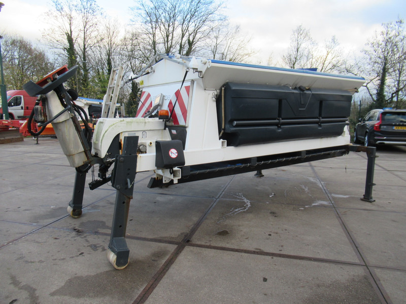 NIDO STRATOS B40-36 PALN-450 Rotopo 4m3 + 2.200L Salzstreuer Saltspreader Zoutstrooier - Αλατιέρα: φωτογραφία 2 NIDO STRATOS B40-36 PALN-450 Rotopo 4m3 + 2.200L Salzstreuer Saltspreader Zoutstrooier - Αλατιέρα: φωτογραφία 2