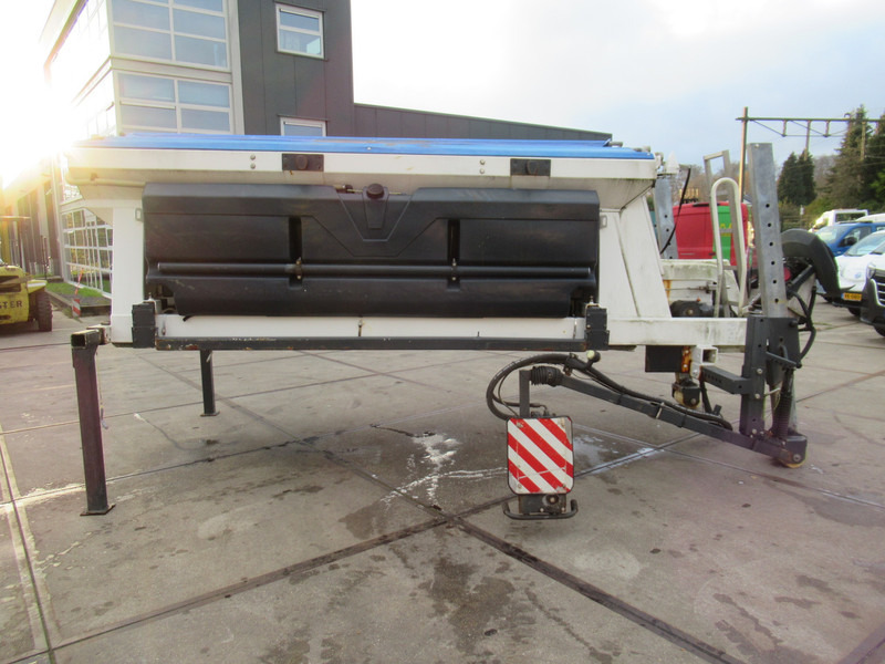 NIDO STRATOS B40-36 PALN Rotopower 4m3 + 2.200L Salzstreuer Saltspreader Zoutstrooier - Αλατιέρα: φωτογραφία 3 NIDO STRATOS B40-36 PALN Rotopower 4m3 + 2.200L Salzstreuer Saltspreader Zoutstrooier - Αλατιέρα: φωτογραφία 3