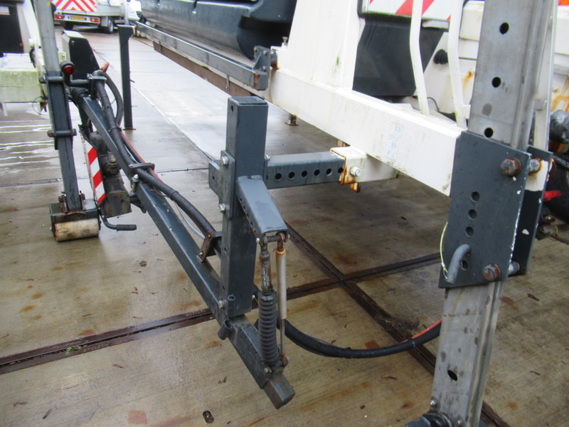 NIDO STRATOS B40-36 PALN Rotopower 4m3 + 2.200L Salzstreuer Saltspreader Zoutstrooier - Αλατιέρα: φωτογραφία 4 NIDO STRATOS B40-36 PALN Rotopower 4m3 + 2.200L Salzstreuer Saltspreader Zoutstrooier - Αλατιέρα: φωτογραφία 4