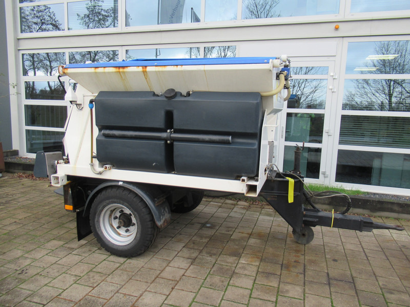 NIDO Stratos B17-18 AWALN 1,7m3 + 880 L Salzstreuer Saltspreader Zoutstrooier - Αλατιέρα: φωτογραφία 2 NIDO Stratos B17-18 AWALN 1,7m3 + 880 L Salzstreuer Saltspreader Zoutstrooier - Αλατιέρα: φωτογραφία 2