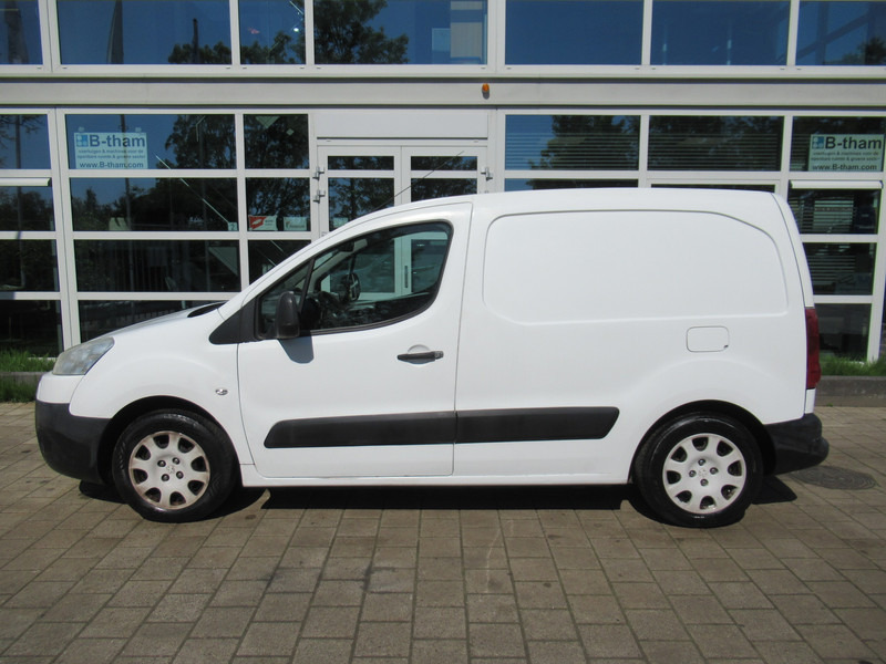 Peugeot Partner 122 1.6 HDI L1XT Pro+ AIRCO 3-Zitpl./Seats - Μικρό βαν: φωτογραφία 2 Peugeot Partner 122 1.6 HDI L1XT Pro+ AIRCO 3-Zitpl./Seats - Μικρό βαν: φωτογραφία 2