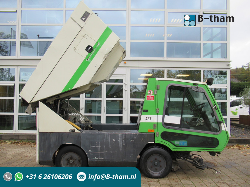 TENNANT HMF 214 Veegmachine, DEFECT / FOR PARTS - Σάρωθρο δρόμων: φωτογραφία 1 TENNANT HMF 214 Veegmachine, DEFECT / FOR PARTS - Σάρωθρο δρόμων: φωτογραφία 1