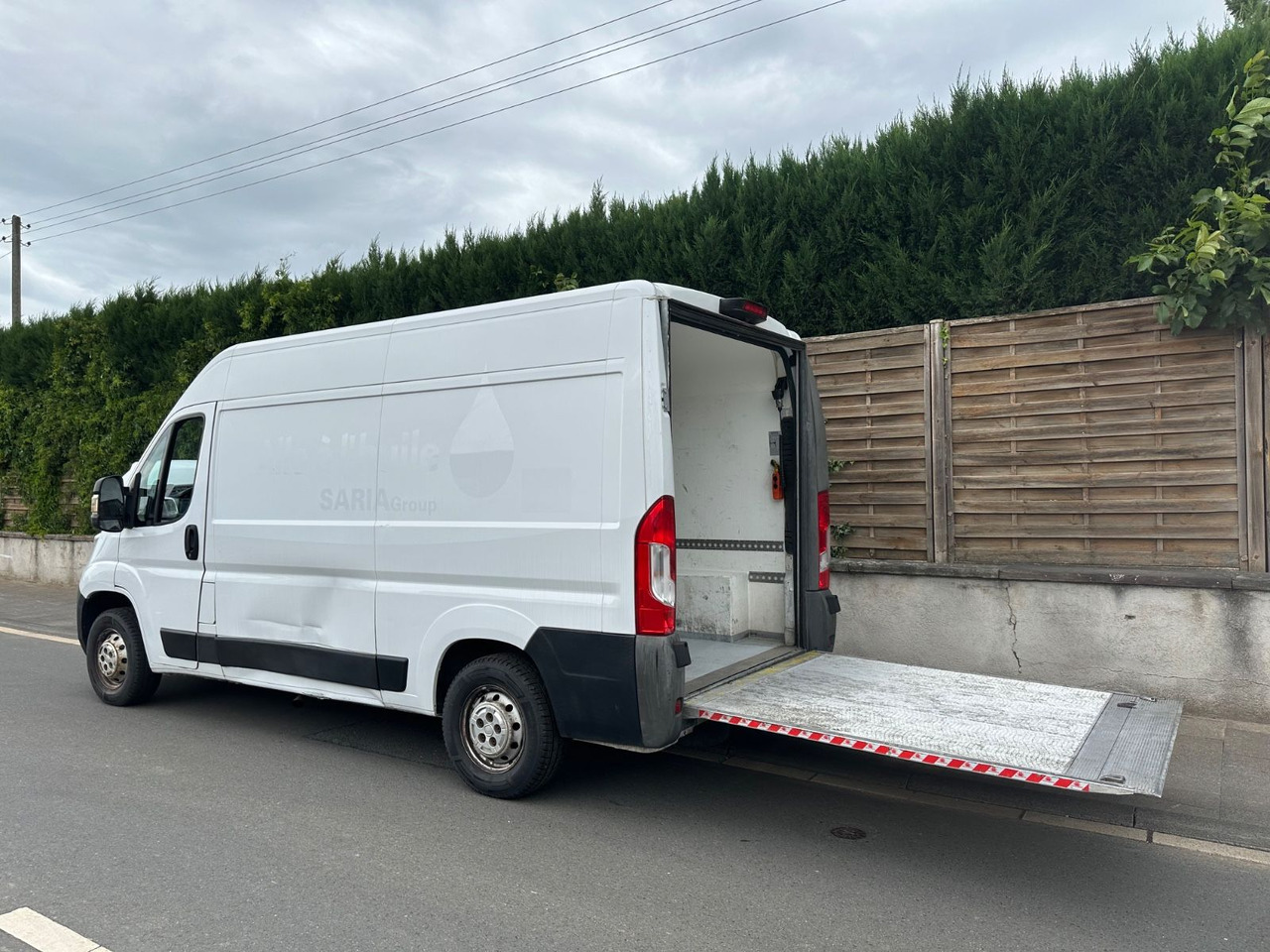 Fiat Ducato130*Automatik*Ladebordwand/LBW 500Kg - Βαν: φωτογραφία 1 Fiat Ducato130*Automatik*Ladebordwand/LBW 500Kg - Βαν: φωτογραφία 1