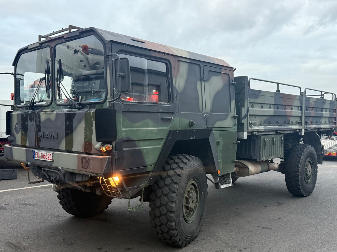 MAN KAT 1 5T MIL GL 4x4 , Pritsche, Allrad, viel neu - Φορτηγό με ανοιχτή καρότσα: φωτογραφία 2 MAN KAT 1 5T MIL GL 4x4 , Pritsche, Allrad, viel neu - Φορτηγό με ανοιχτή καρότσα: φωτογραφία 2