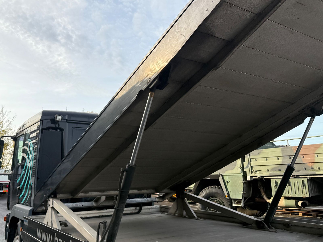 MAN TGL 8.210 Moetefindt, Doppelstock, Winde, Klima - Φορτηγό αυτοκινητάμαξα: φωτογραφία 5 MAN TGL 8.210 Moetefindt, Doppelstock, Winde, Klima - Φορτηγό αυτοκινητάμαξα: φωτογραφία 5