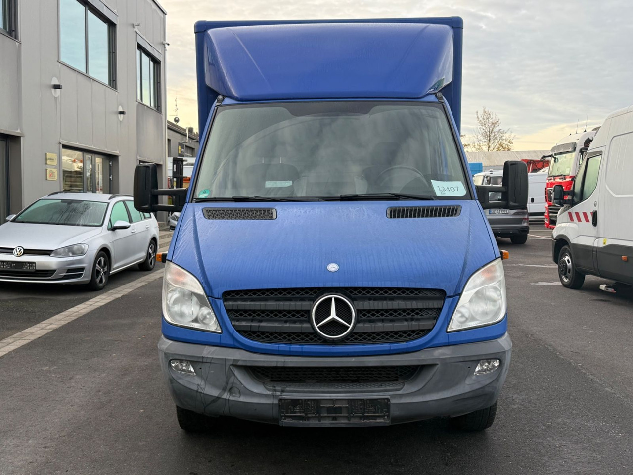 Mercedes-Benz Sprinter II 513 cdi Koffer, Lbw, Ahk, Winde - Επαγγελματικό αυτοκίνητο κόφα: φωτογραφία 2 Mercedes-Benz Sprinter II 513 cdi Koffer, Lbw, Ahk, Winde - Επαγγελματικό αυτοκίνητο κόφα: φωτογραφία 2