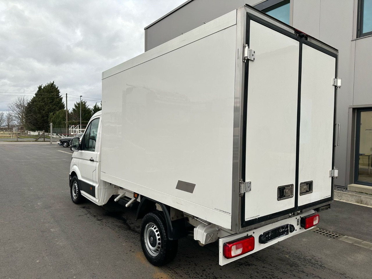 Volkswagen Crafter Frisch-Kühler*Mot. neu -überholt*Top!! - Επαγγελματικό αυτοκίνητο ψυγείο: φωτογραφία 2 Volkswagen Crafter Frisch-Kühler*Mot. neu -überholt*Top!! - Επαγγελματικό αυτοκίνητο ψυγείο: φωτογραφία 2