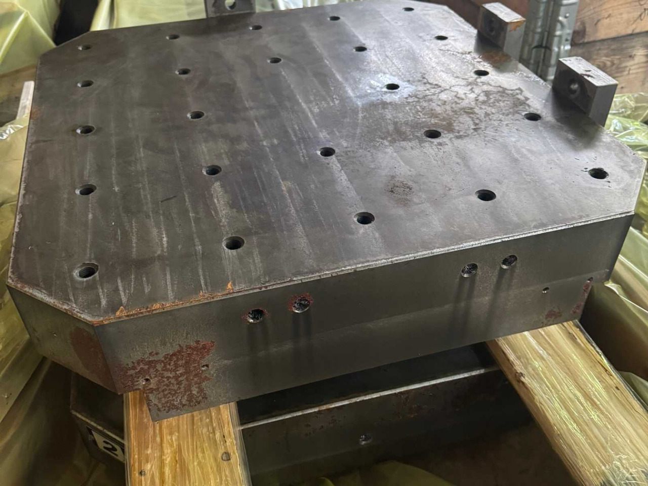 Pallets Doosan ACE -HM630 | 5pcs - Εργαλείο/ Εξοπλισμός: φωτογραφία 1 Pallets Doosan ACE -HM630 | 5pcs - Εργαλείο/ Εξοπλισμός: φωτογραφία 1