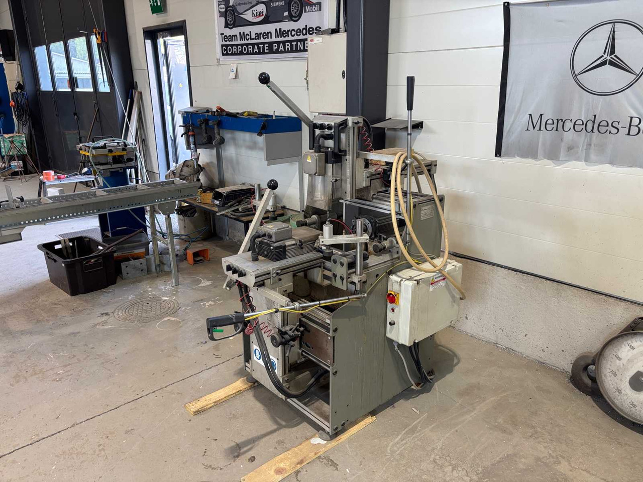 Three-spindle copy milling cutter P macchine s.r.l 03P - Μηχανή φρεζαρίσματος: φωτογραφία 3 Three-spindle copy milling cutter P macchine s.r.l 03P - Μηχανή φρεζαρίσματος: φωτογραφία 3