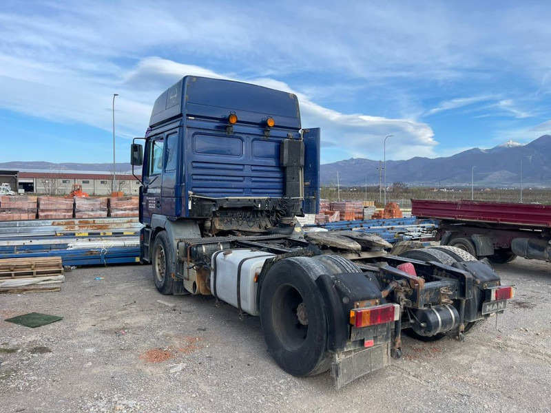MAN 19.464 F2000 - Τράκτορας: φωτογραφία 4 MAN 19.464 F2000 - Τράκτορας: φωτογραφία 4