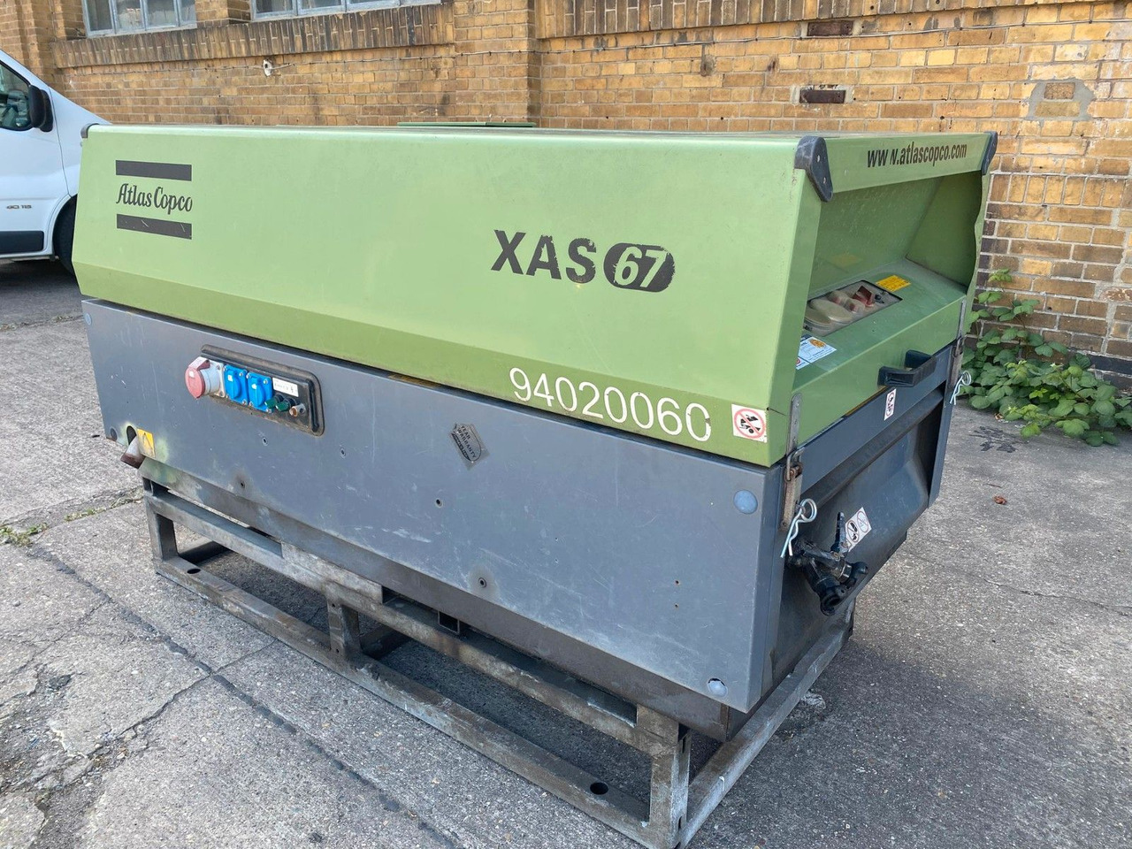 Atlas Copco Air Kompressor XAS67 G6,5 - Αεροσυμπιεστής: φωτογραφία 1 Atlas Copco Air Kompressor XAS67 G6,5 - Αεροσυμπιεστής: φωτογραφία 1