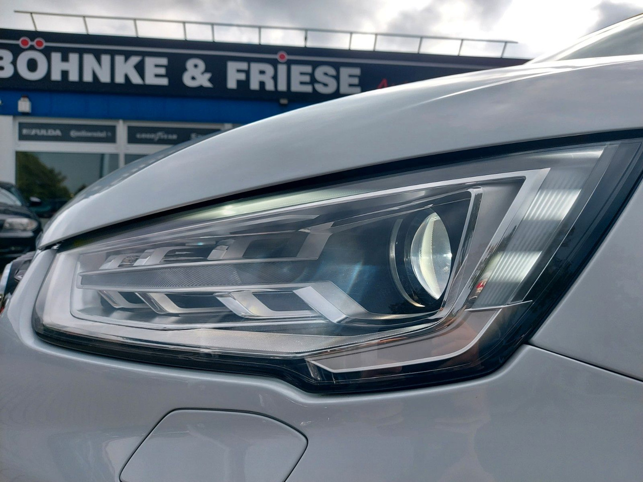 Audi A1 Sportback sport S-Line Pano Bose Xenon DAB - Λιμουζίνα/ Sedan: φωτογραφία 2 Audi A1 Sportback sport S-Line Pano Bose Xenon DAB - Λιμουζίνα/ Sedan: φωτογραφία 2