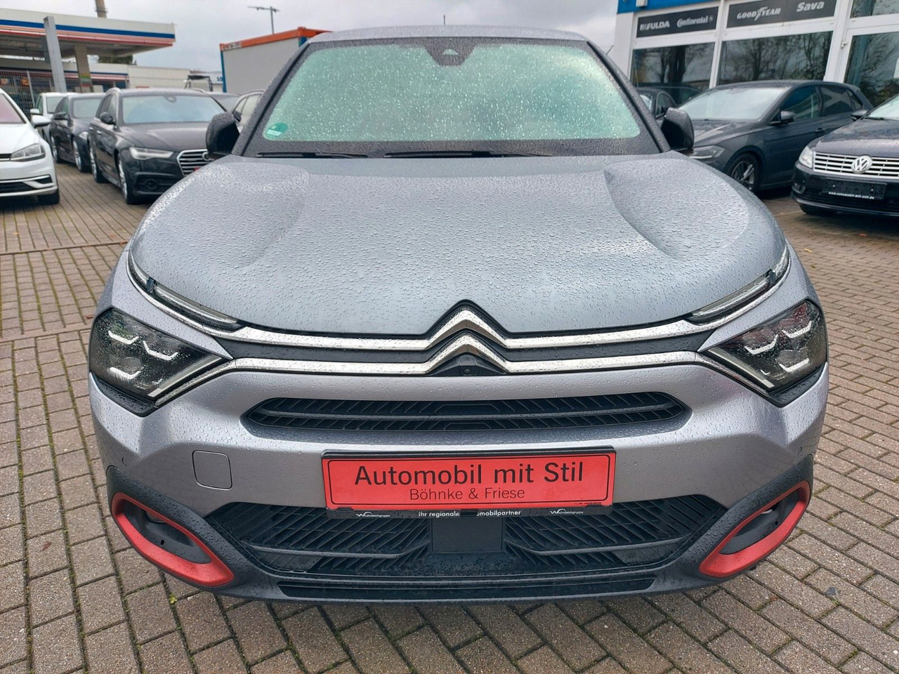Citroën C4 Lim. Shine Automatik Leder Navi LED uvm. - SUV: φωτογραφία 2 Citroën C4 Lim. Shine Automatik Leder Navi LED uvm. - SUV: φωτογραφία 2
