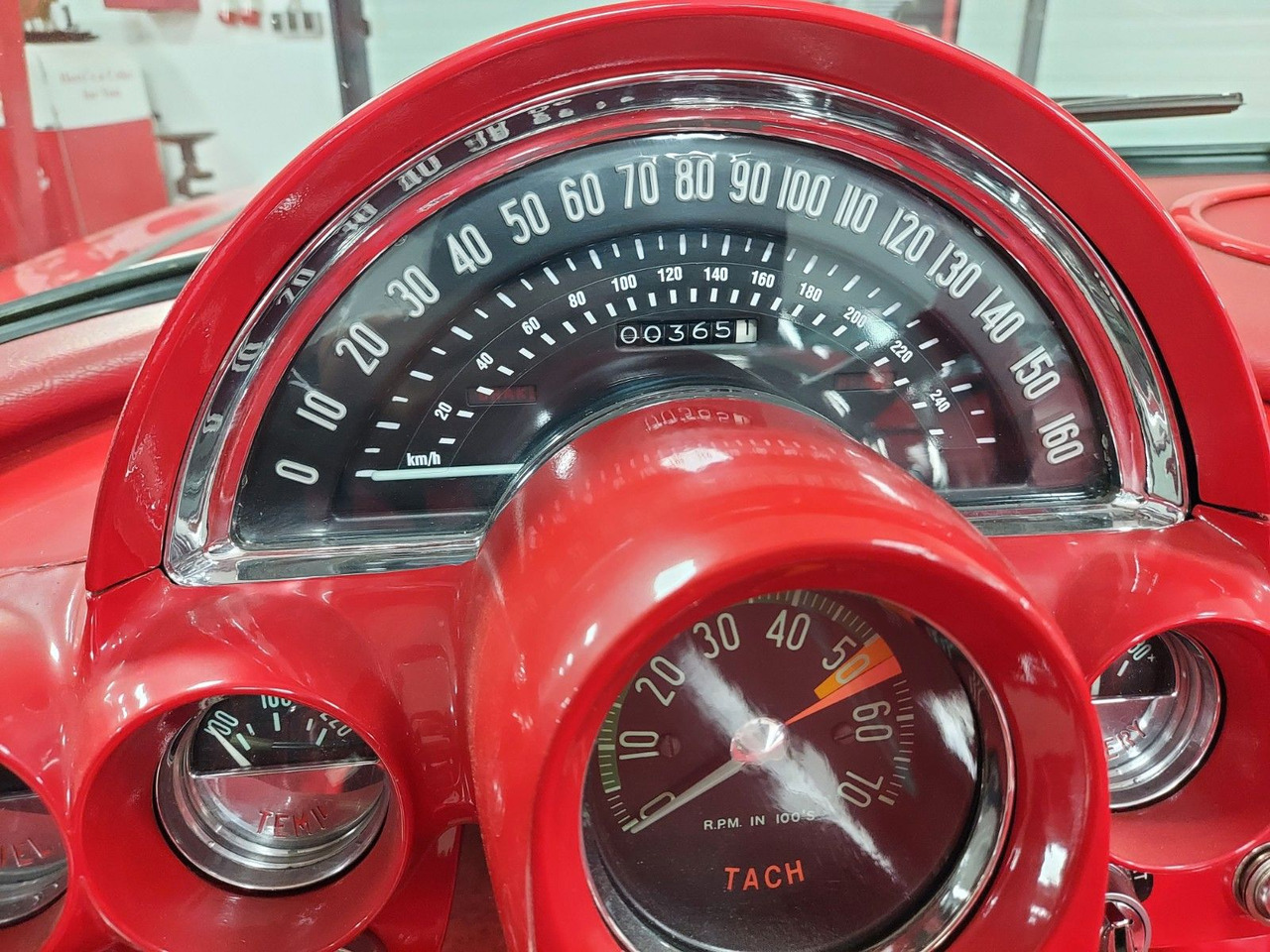 Κάμπριο Corvette C1 Corvette H -Zulassung: φωτογραφία 19 Κάμπριο Corvette C1 Corvette H -Zulassung: φωτογραφία 19