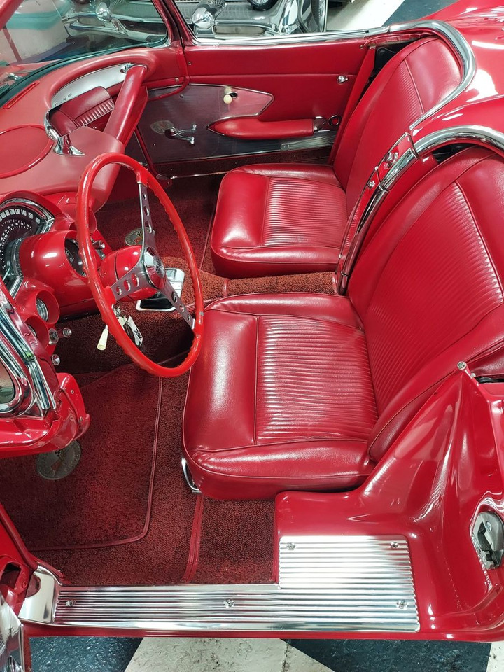 Κάμπριο Corvette C1 Corvette H -Zulassung: φωτογραφία 16 Κάμπριο Corvette C1 Corvette H -Zulassung: φωτογραφία 16