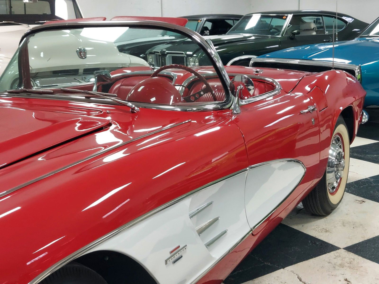 Κάμπριο Corvette C1 Corvette H -Zulassung: φωτογραφία 7 Κάμπριο Corvette C1 Corvette H -Zulassung: φωτογραφία 7