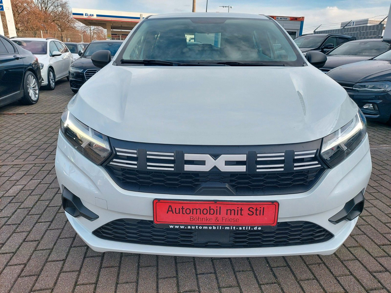 Dacia Sandero III Essential Klima DAB M+S Android PDC - Λιμουζίνα/ Sedan: φωτογραφία 2 Dacia Sandero III Essential Klima DAB M+S Android PDC - Λιμουζίνα/ Sedan: φωτογραφία 2