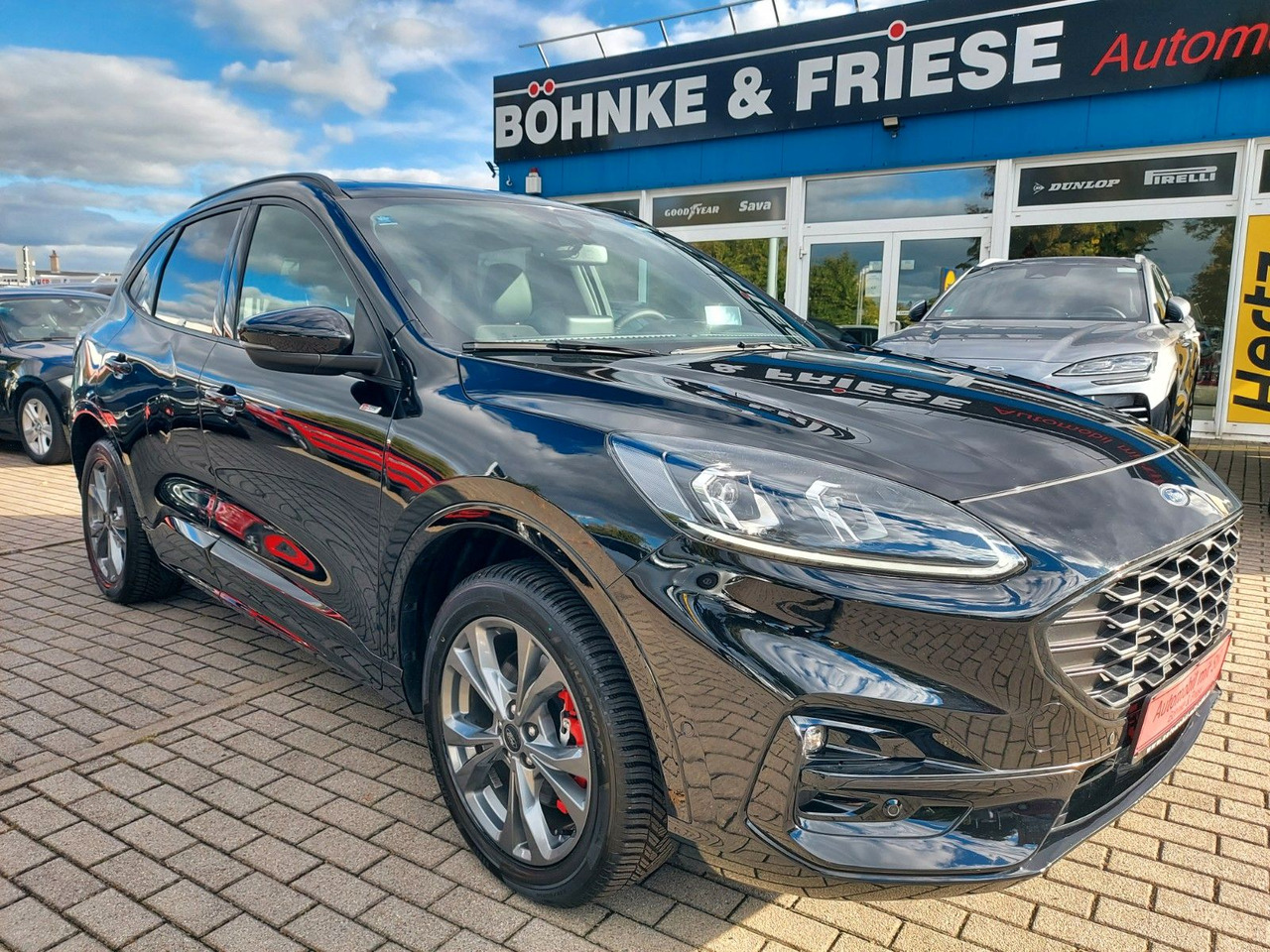 Ford Kuga Plug-In Hybrid ST-Line X ACC Assist 360° - SUV: φωτογραφία 1 Ford Kuga Plug-In Hybrid ST-Line X ACC Assist 360° - SUV: φωτογραφία 1