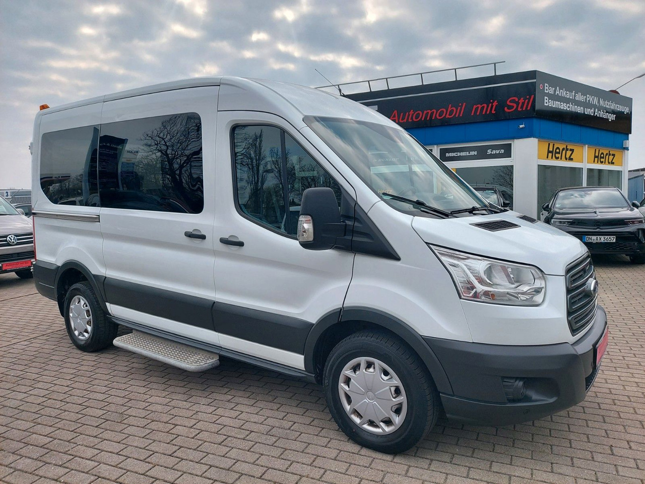 Ford Transit Kombi 330 L2 Trend 9 Sitze Klima Sitzhei - Επιβατικό βαν: φωτογραφία 3 Ford Transit Kombi 330 L2 Trend 9 Sitze Klima Sitzhei - Επιβατικό βαν: φωτογραφία 3
